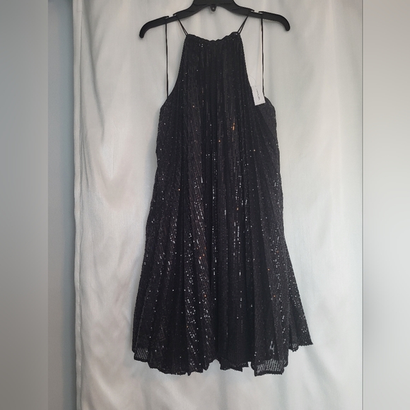 Banana Republic Dresses & Skirts - NWT  Banana Republic sequin dress size L
